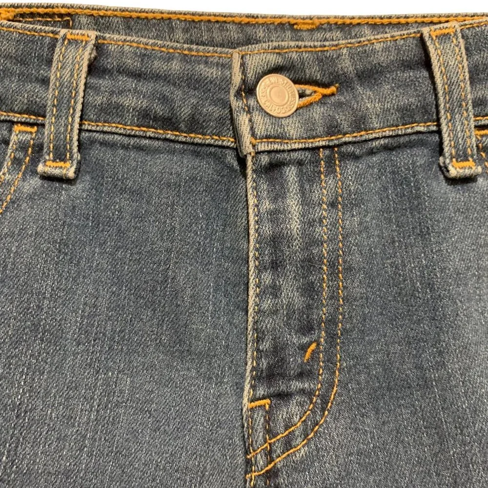 Levi's High Rise Blue Jean Denim Shorts Red Tab Juniors Size 5 - Picture 2 of 8